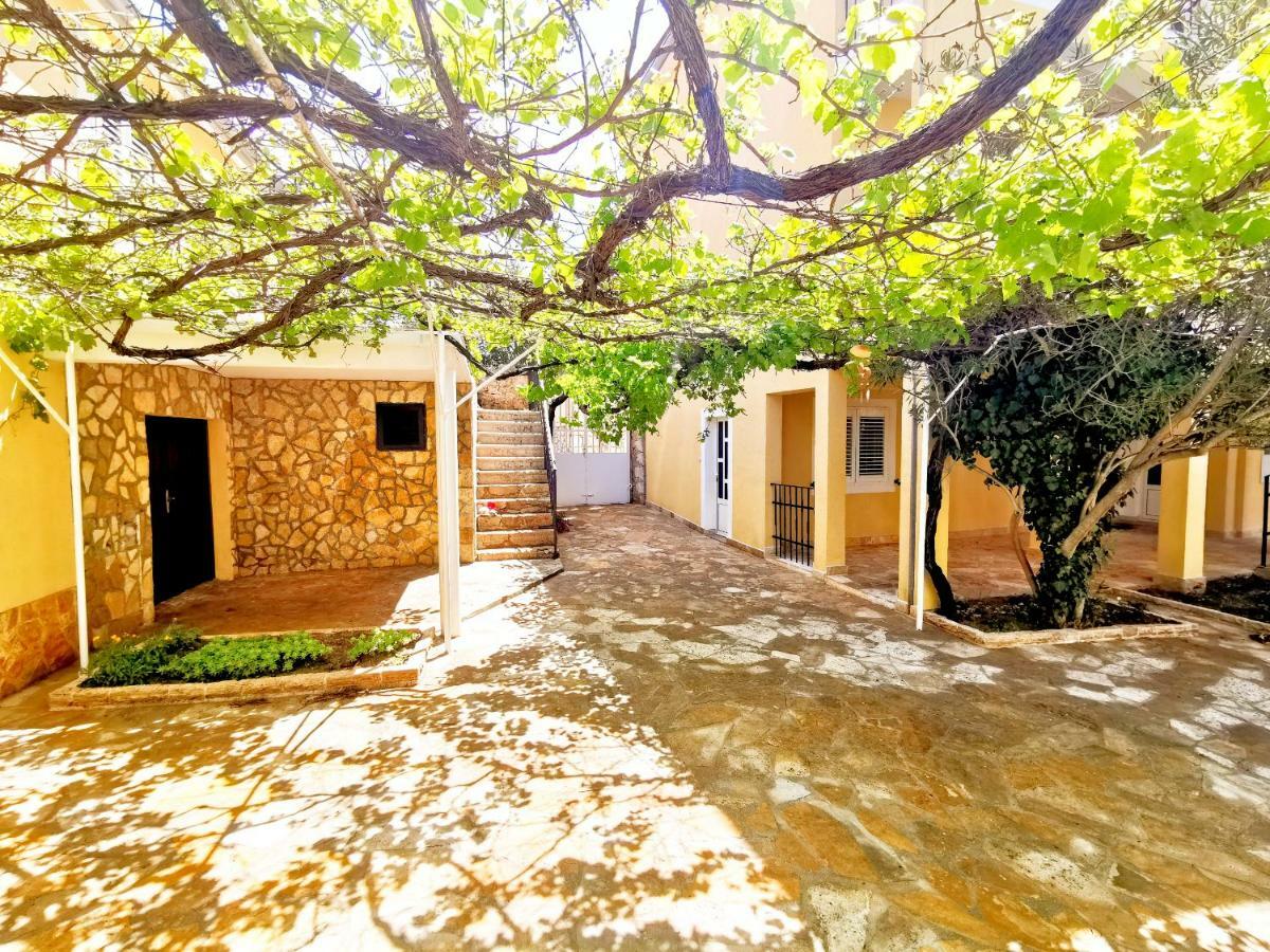 Green Garden Daire Vodice Dış mekan fotoğraf