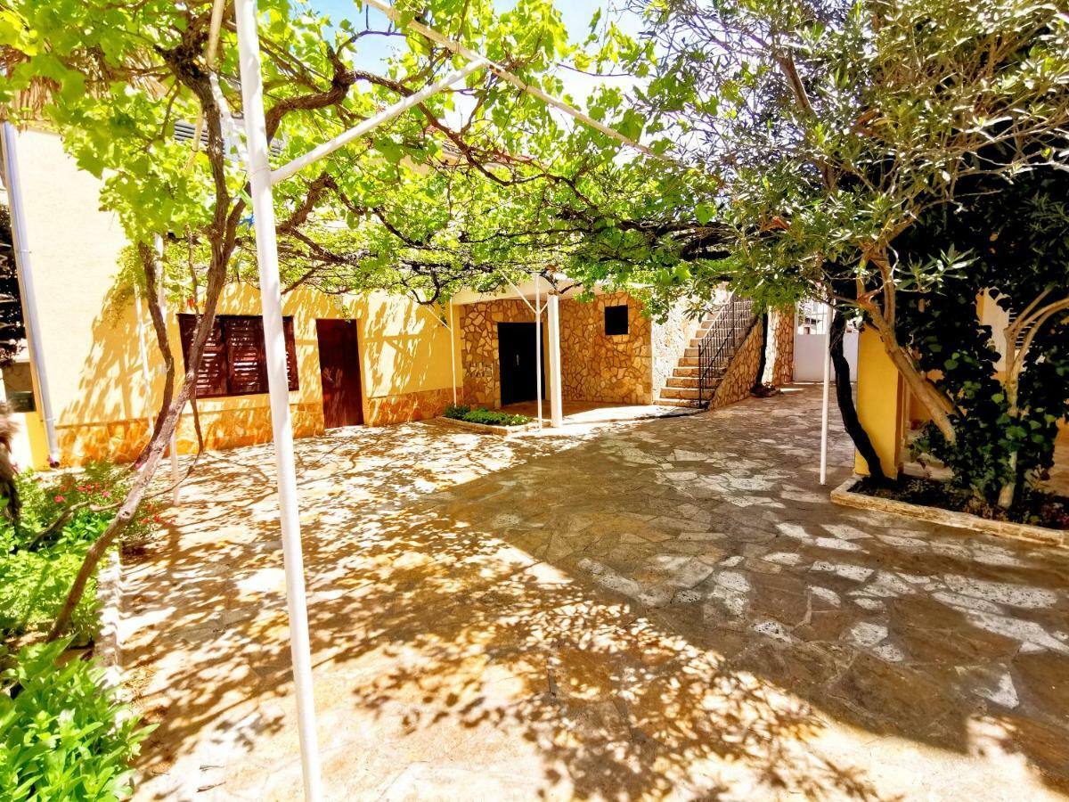 Green Garden Daire Vodice Dış mekan fotoğraf