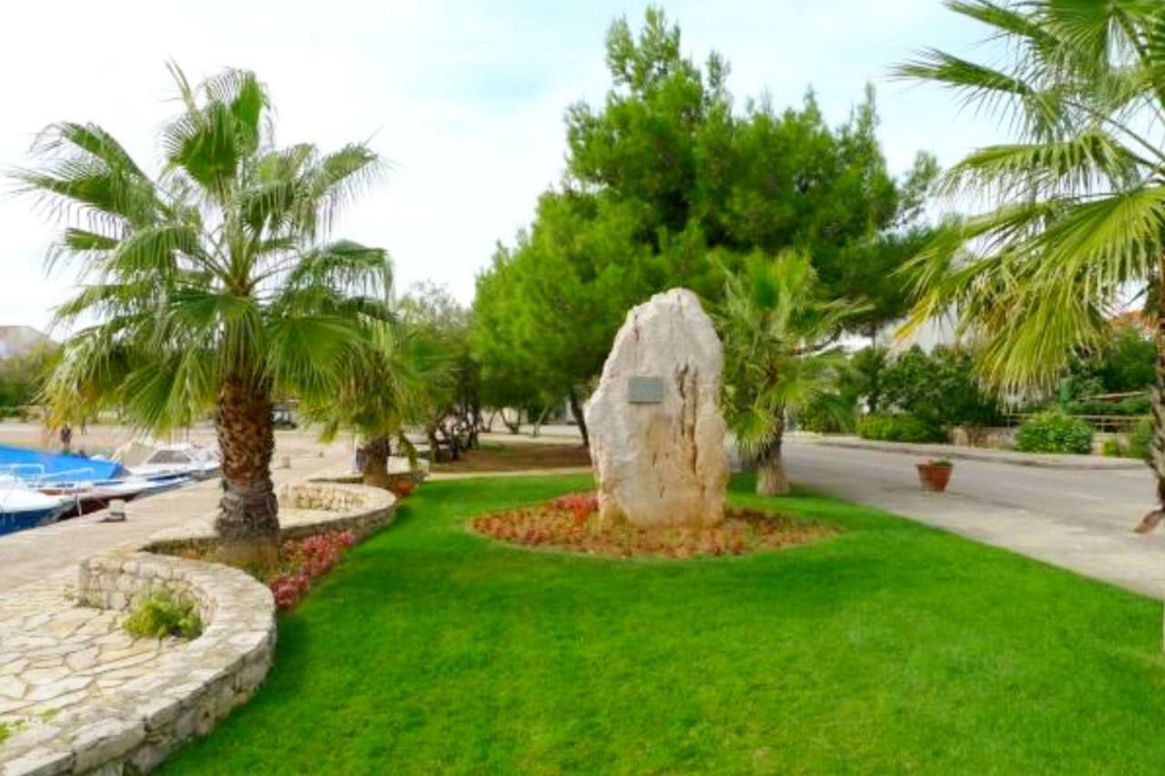 Green Garden Daire Vodice Dış mekan fotoğraf